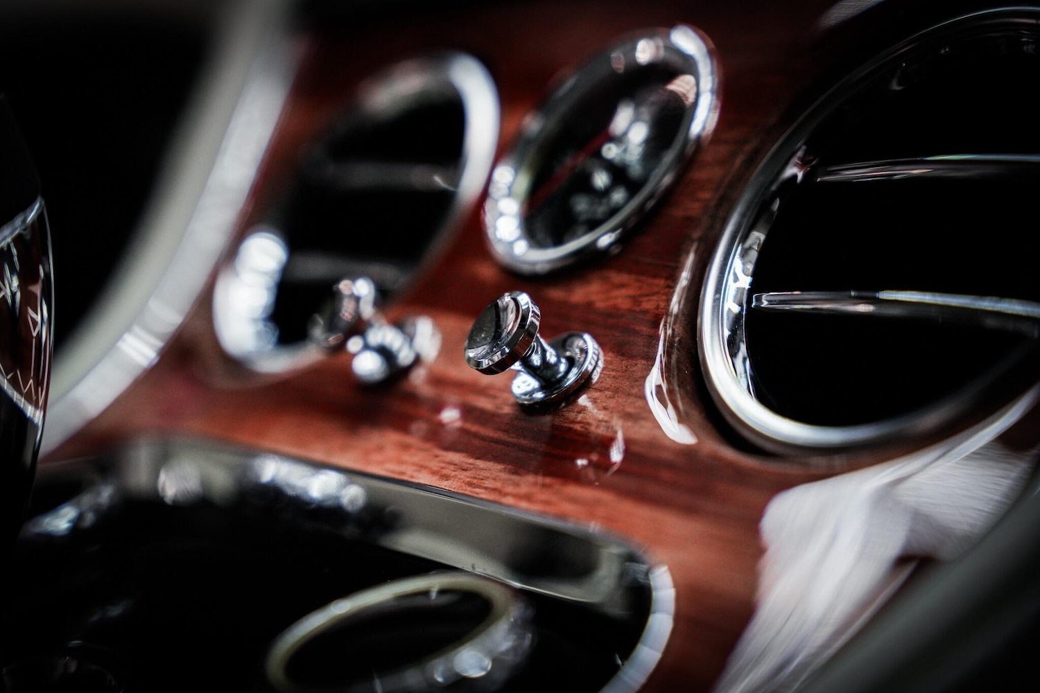 Used Bentley Continental 2019 for sale - 76660459: Photo 63