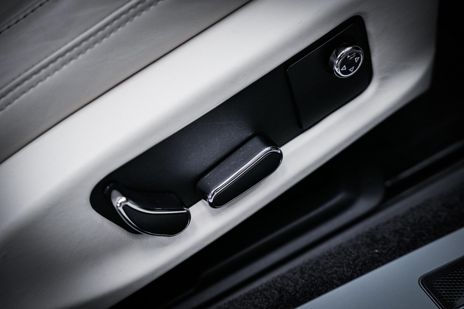 Used Bentley Continental 2019 for sale - 76660459: Photo 64