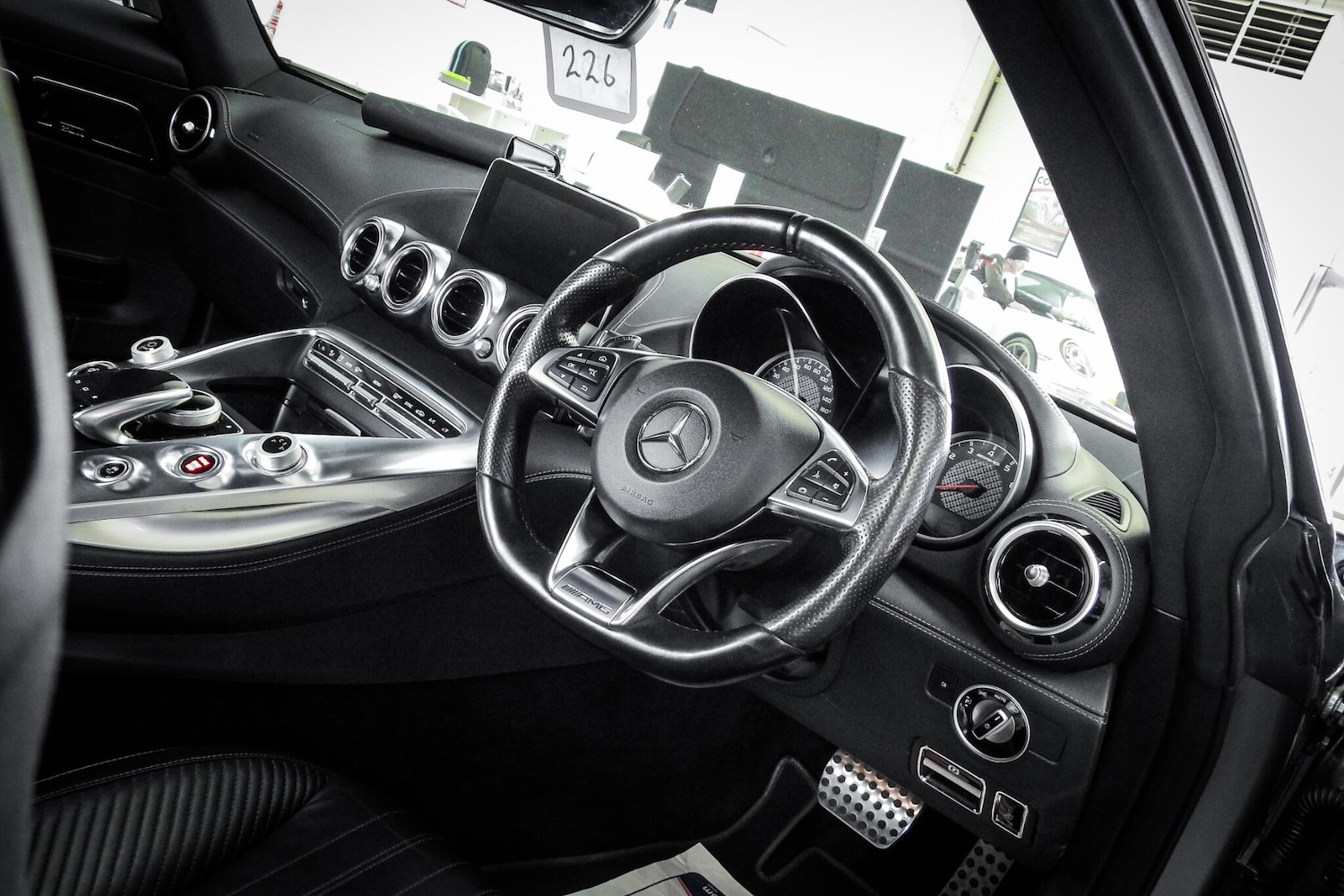 Used Mercedes-Benz AMG GT 2016 for sale - 76660410: Photo 24