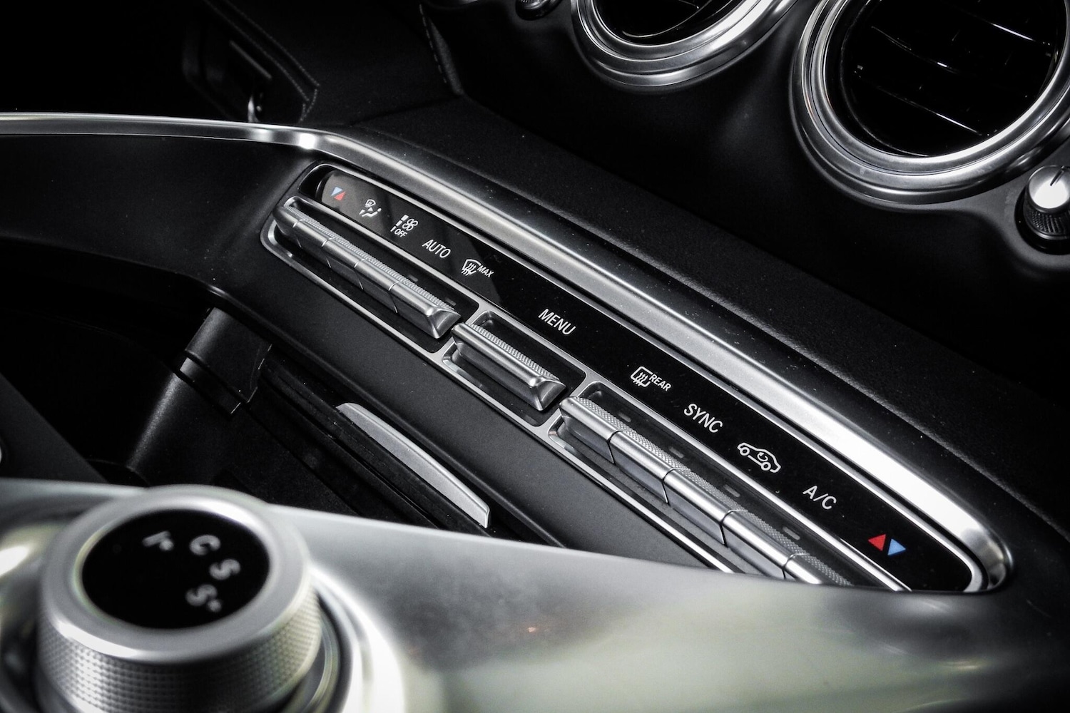 Used Mercedes-Benz AMG GT 2016 for sale - 76660410: Photo 34