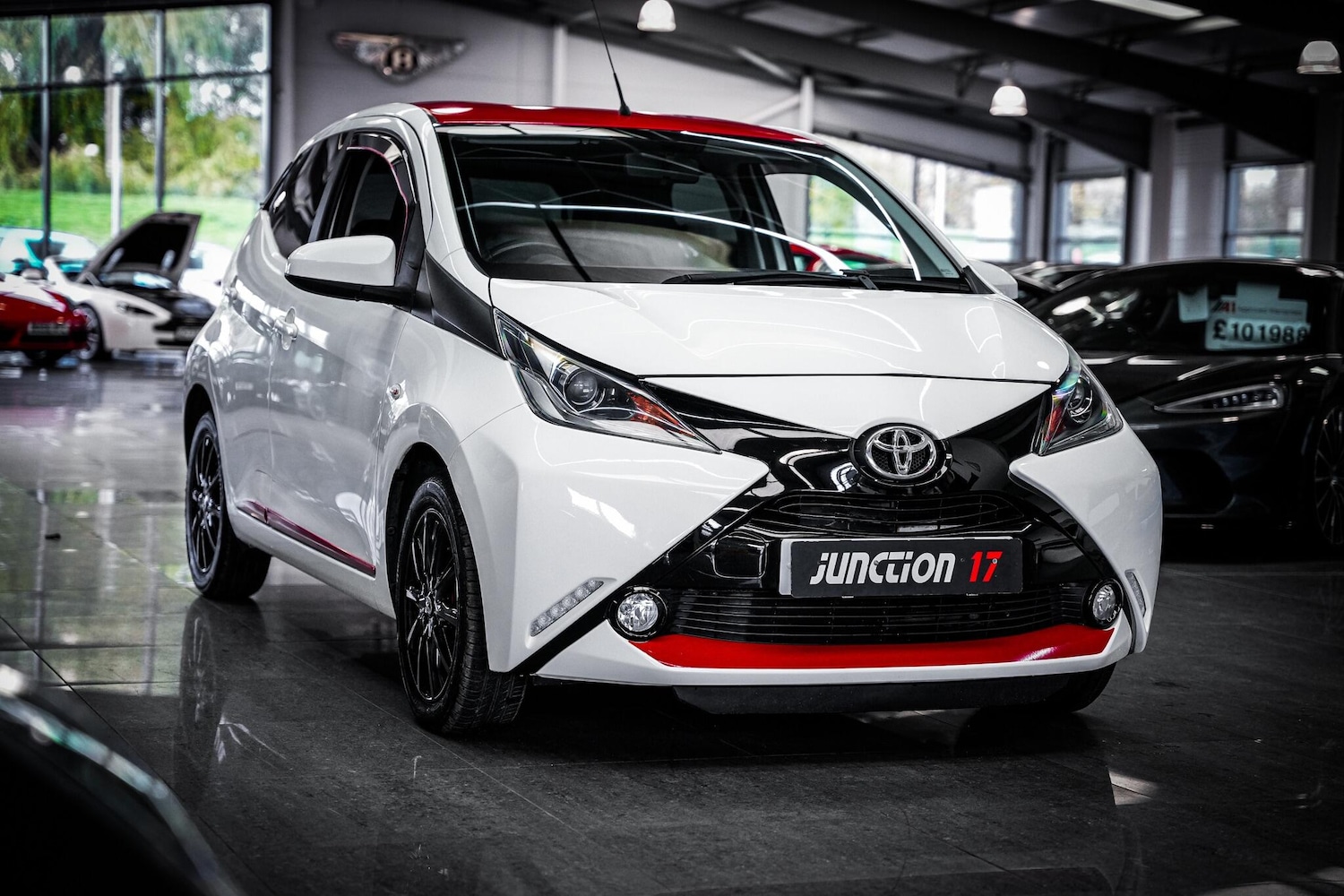 Used Toyota AYGO 2017 for sale - 76660489: Photo 10