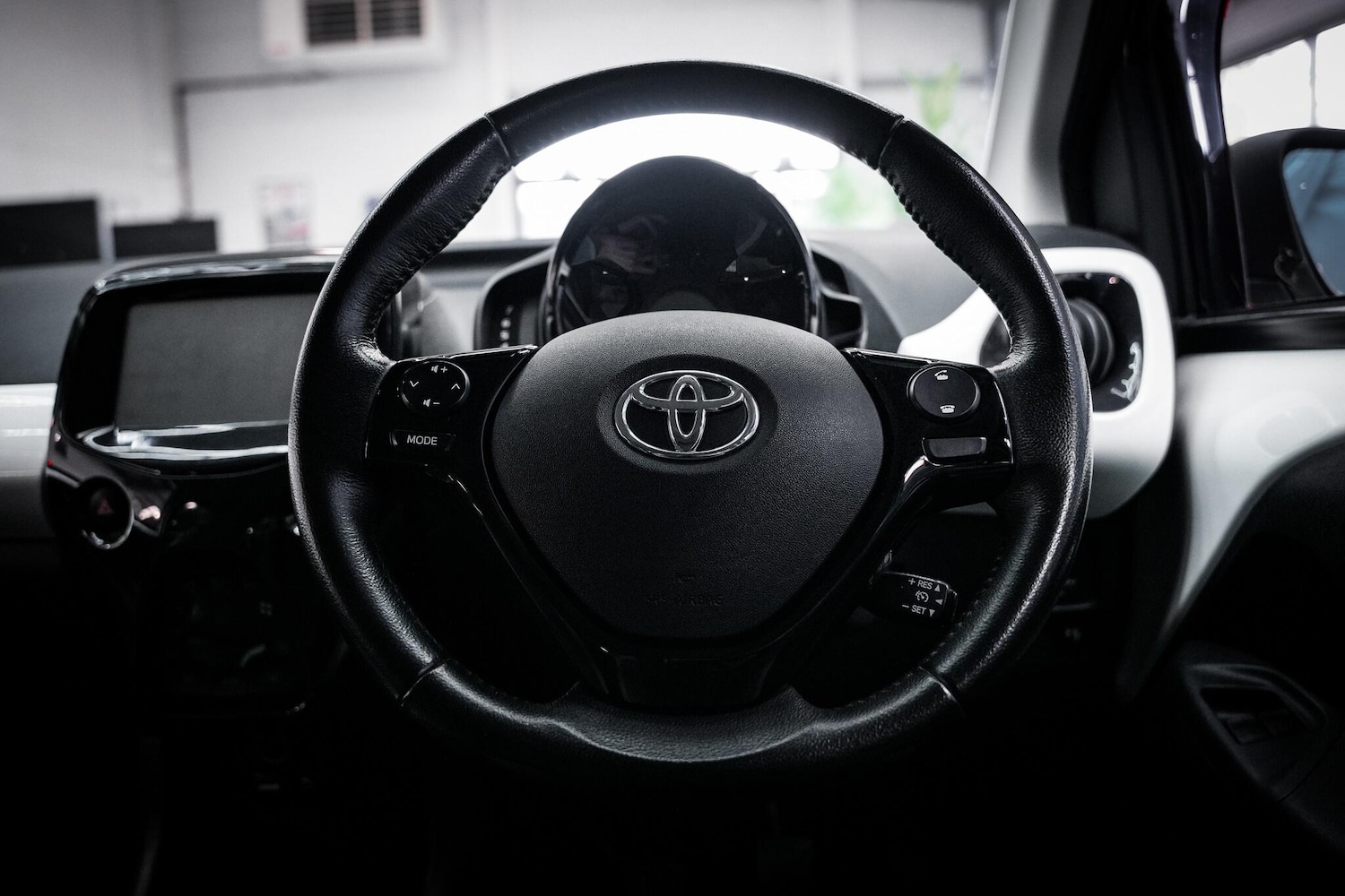 Used Toyota AYGO 2017 for sale - 76660489: Photo 19