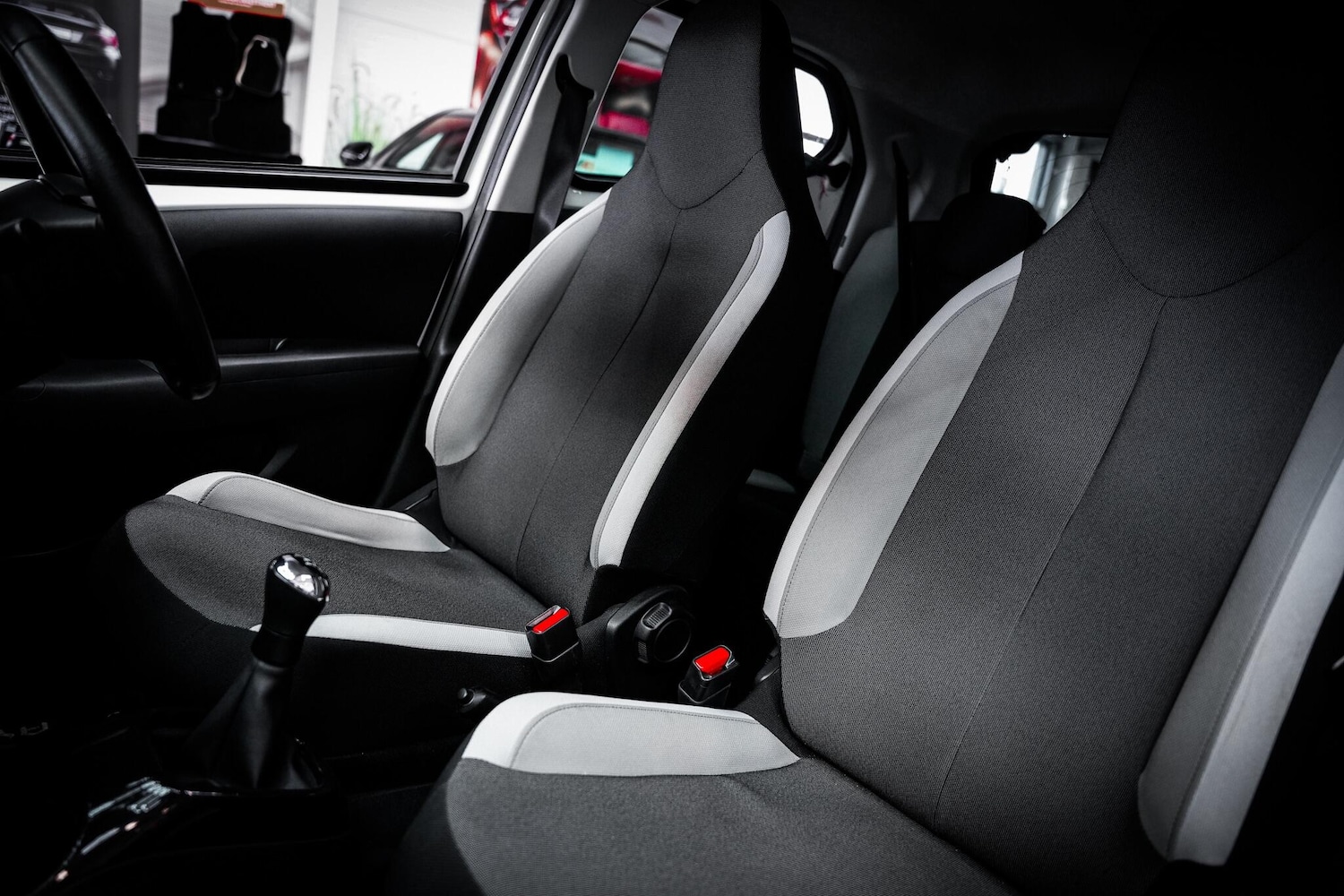 Used Toyota AYGO 2017 for sale - 76660489: Photo 23