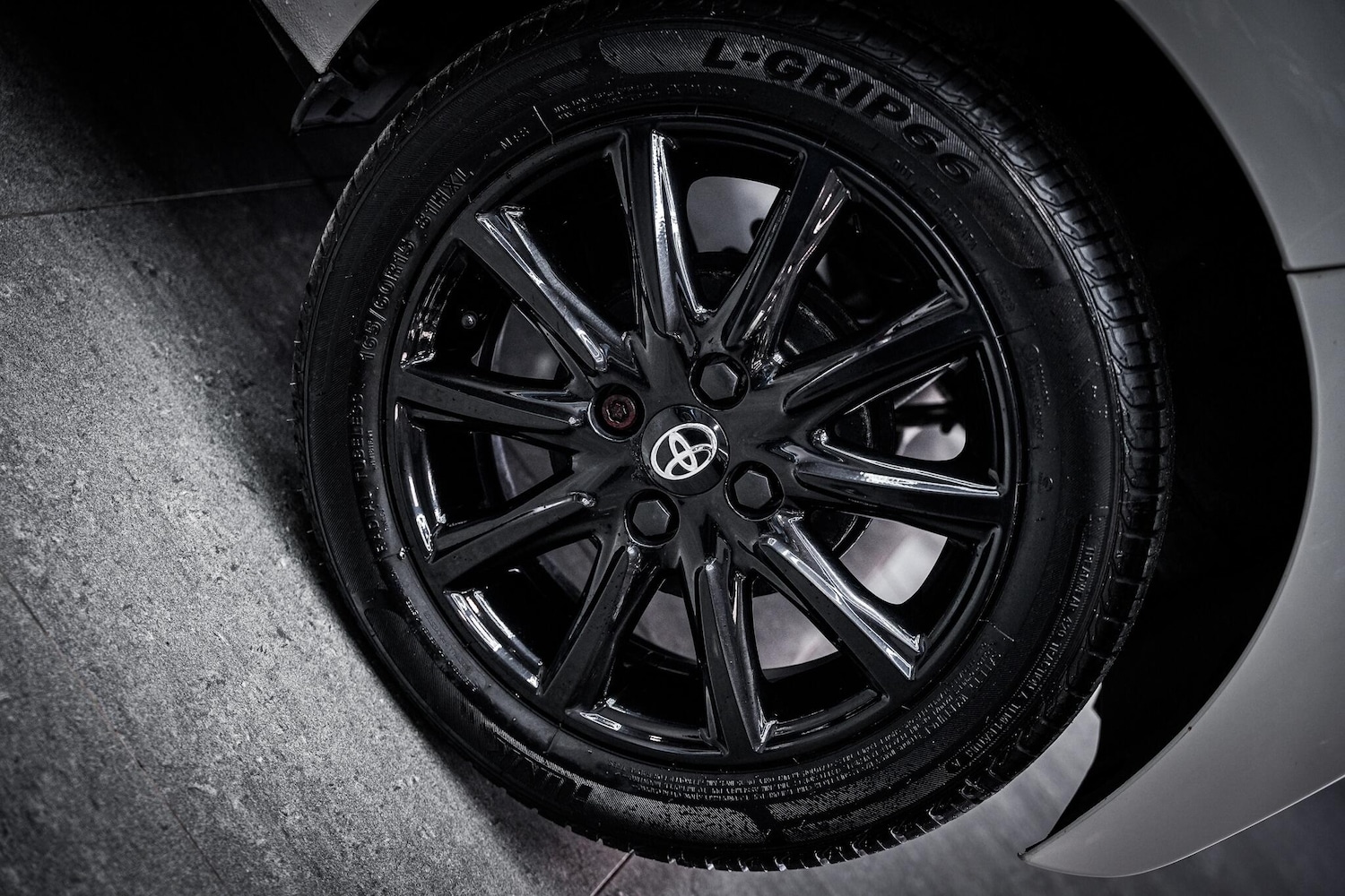 Used Toyota AYGO 2017 for sale - 76660489: Photo 28