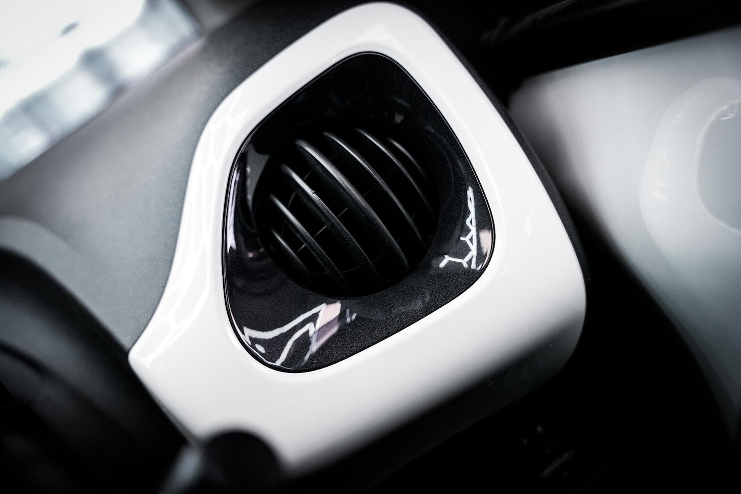 Used Toyota AYGO 2017 for sale - 76660489: Photo 43