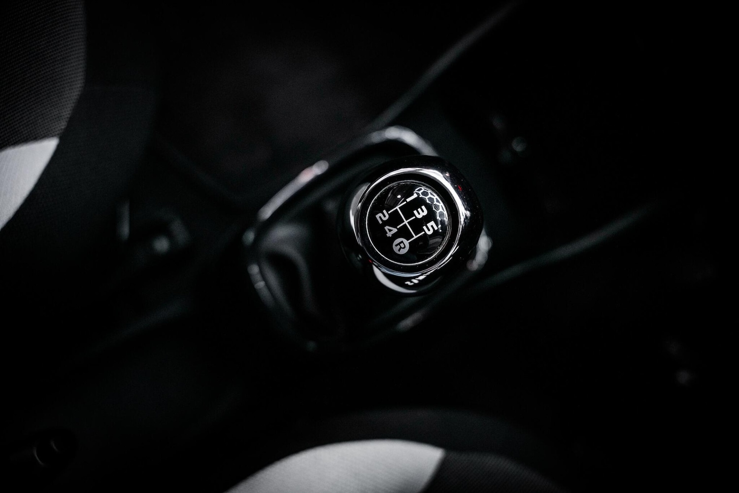 Used Toyota AYGO 2017 for sale - 76660489: Photo 6