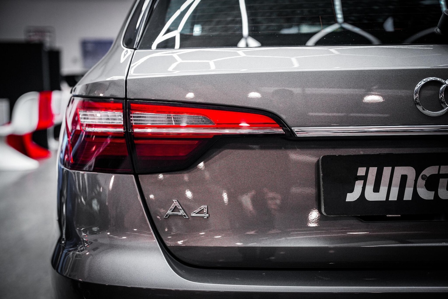 Used Audi A4 2020 for sale - 76660541: Photo 35