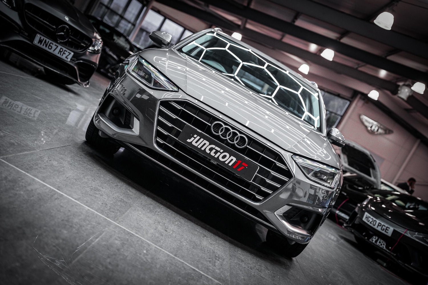 Used Audi A4 2020 for sale - 76660541: Photo 5