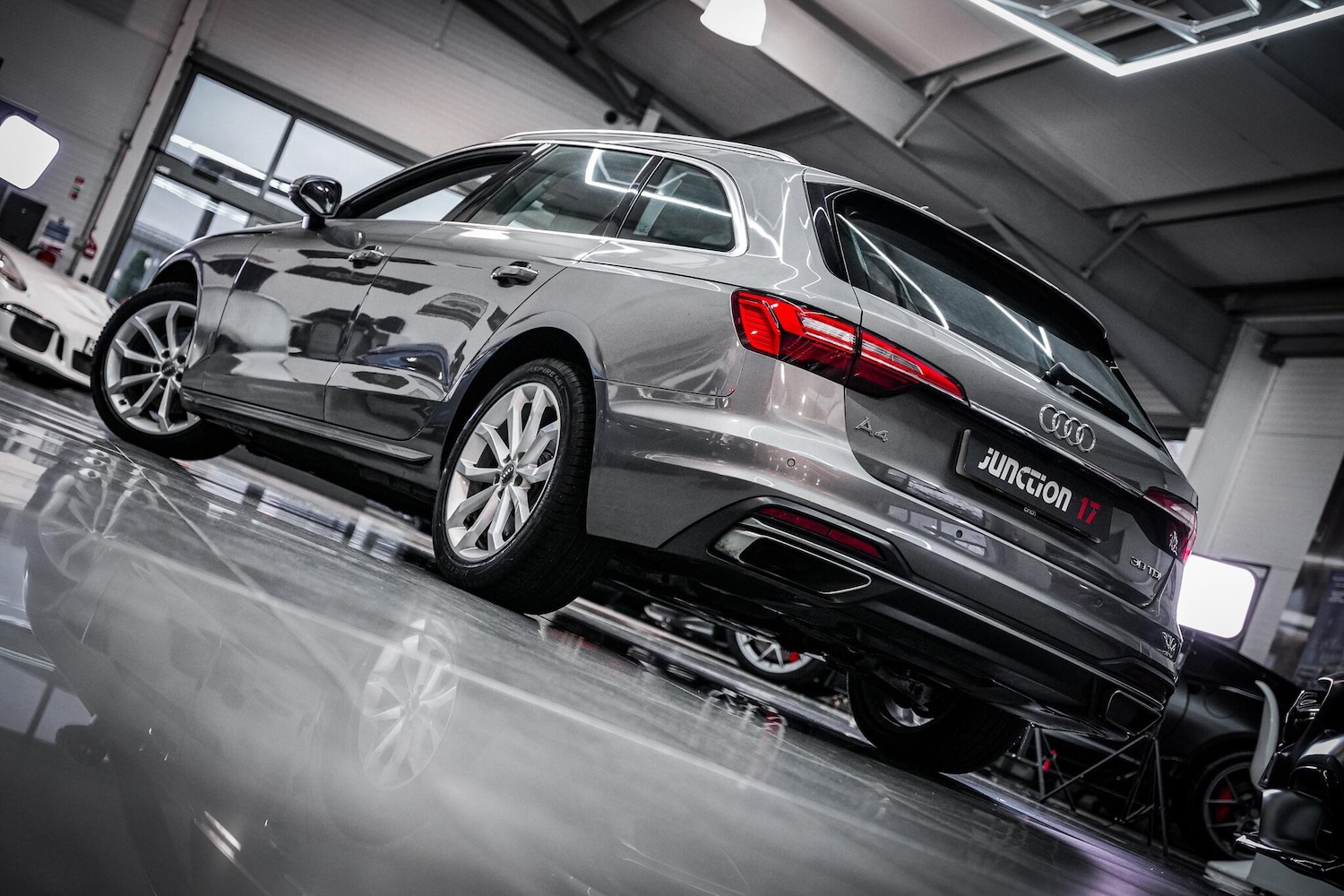 Used Audi A4 2020 for sale - 76660541: Photo 9