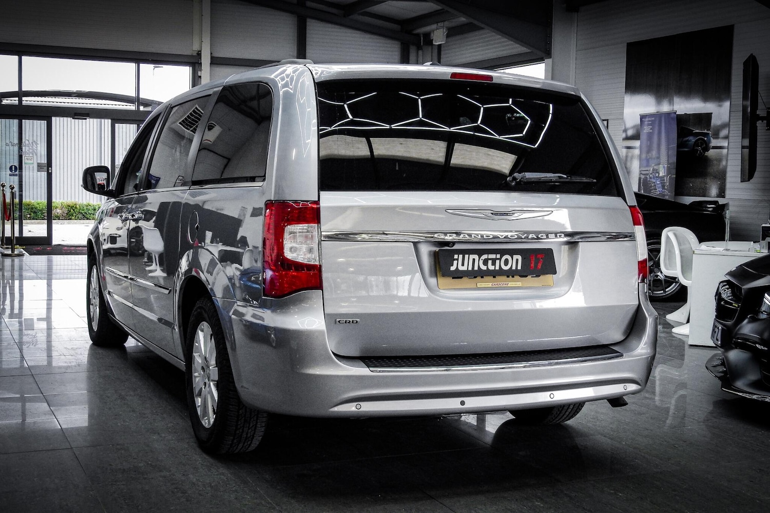 Used Chrysler Grand Voyager 2014 for sale - 76660482: Photo 12