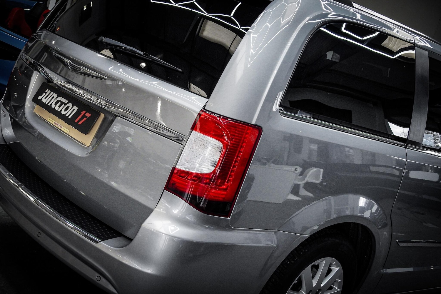 Used Chrysler Grand Voyager 2014 for sale - 76660482: Photo 16