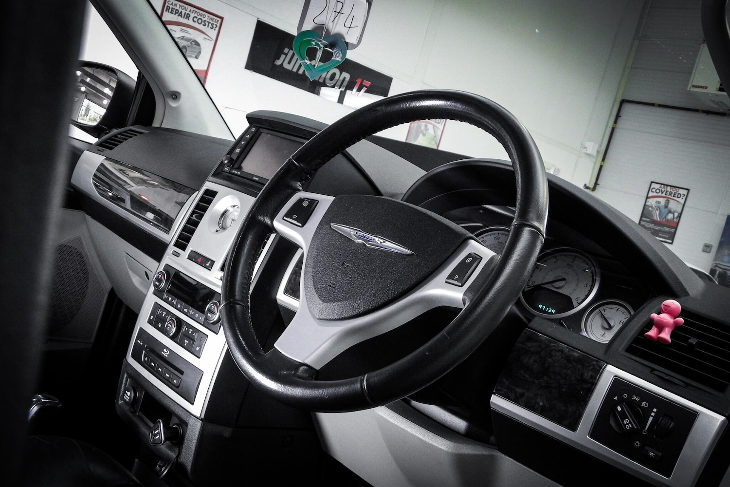 Used Chrysler Grand Voyager 2014 for sale - 76660482: Photo 25