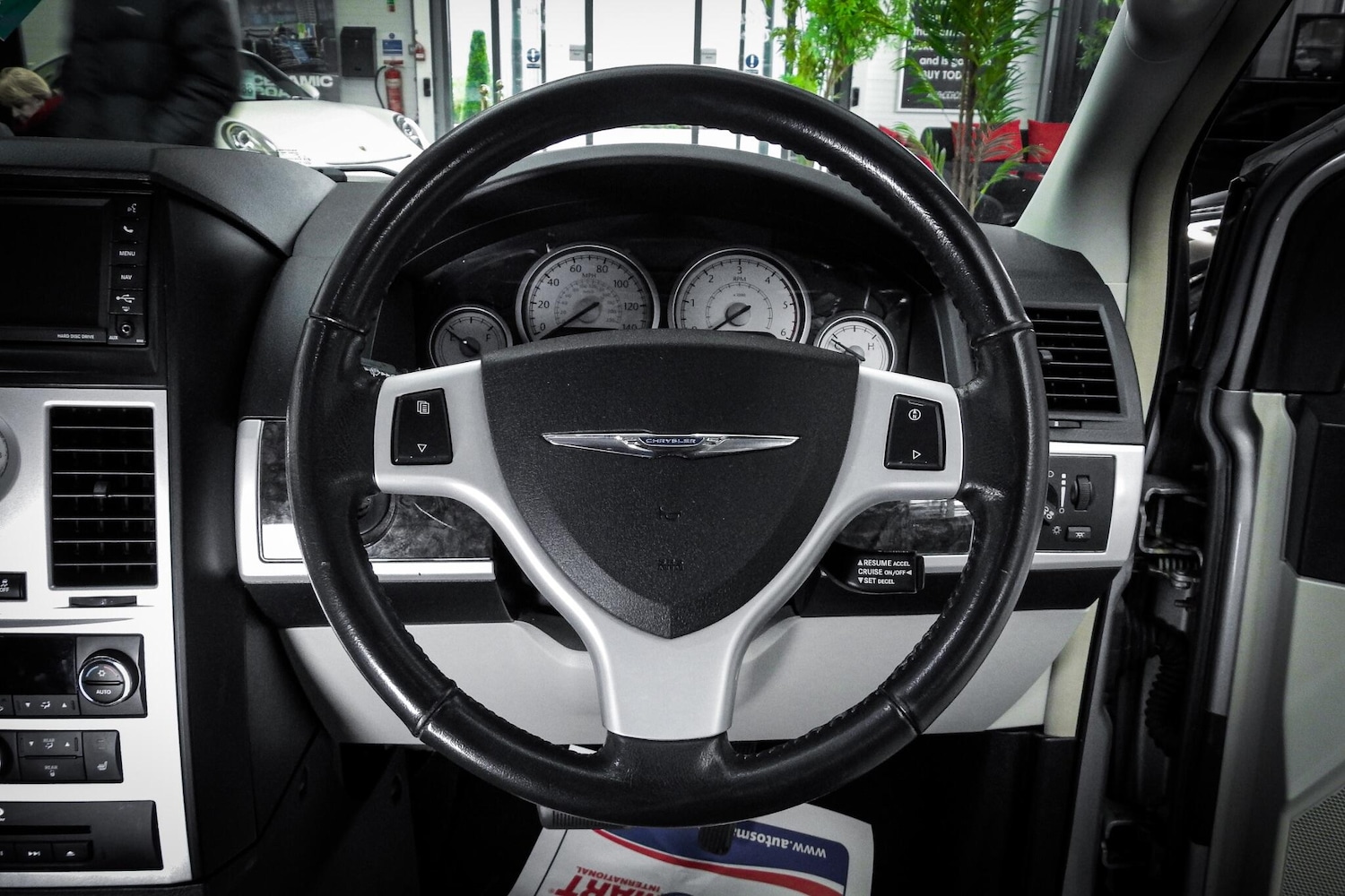 Used Chrysler Grand Voyager 2014 for sale - 76660482: Photo 26