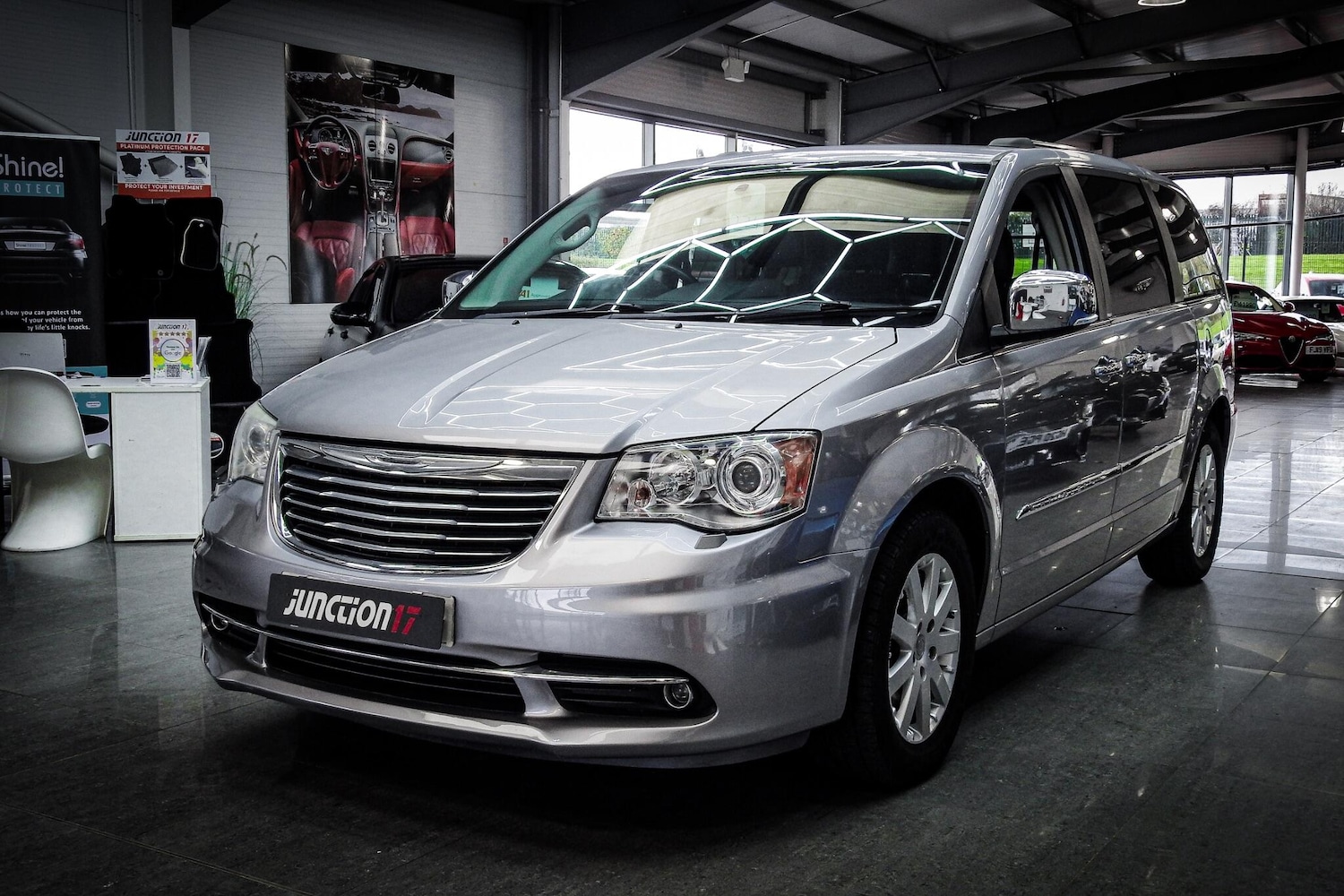 Used Chrysler Grand Voyager 2014 for sale - 76660482: Photo 9