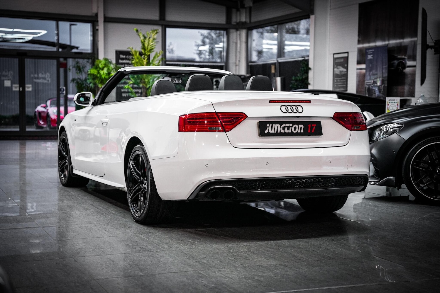 Used Audi A5 Cabriolet 2013 for sale - 76715385: Photo 13