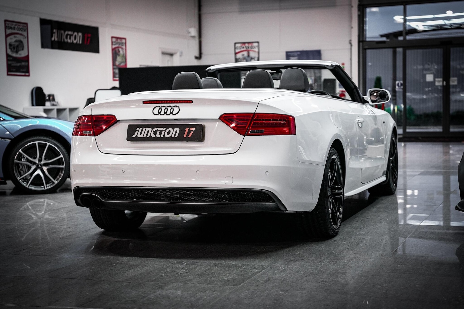 Used Audi A5 Cabriolet 2013 for sale - 76715385: Photo 15