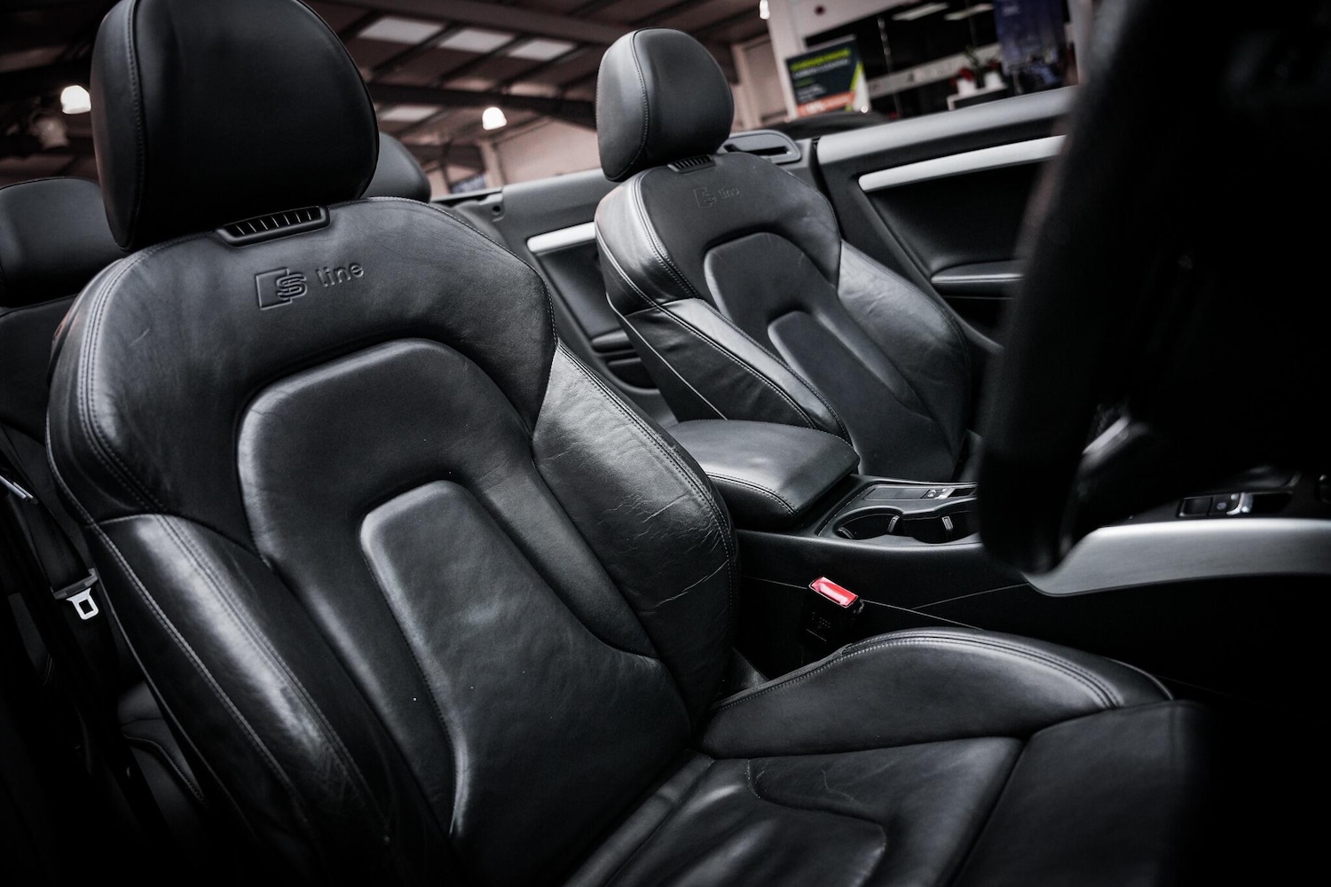 Used Audi A5 Cabriolet 2013 for sale - 76715385: Photo 17