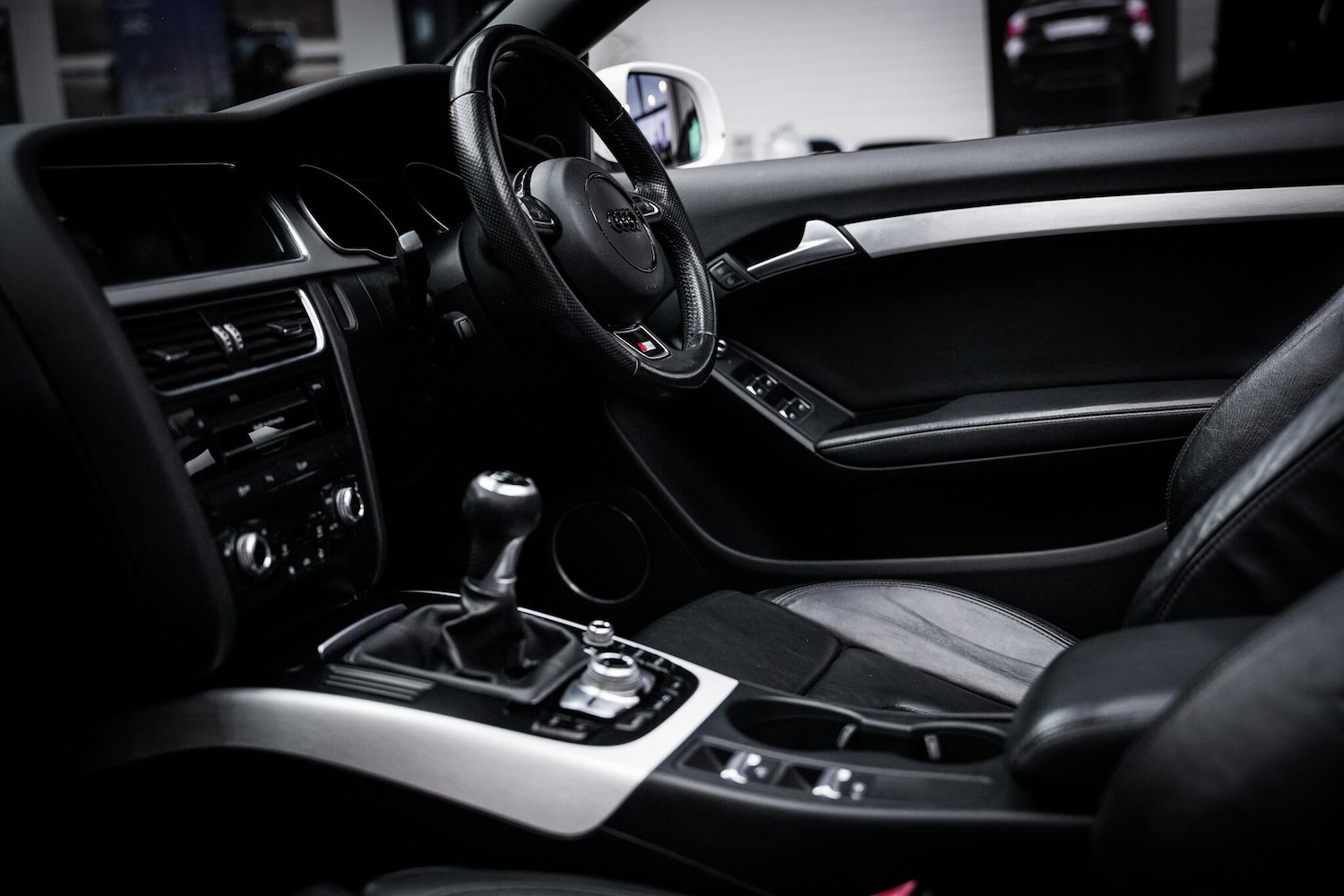 Used Audi A5 Cabriolet 2013 for sale - 76715385: Photo 3