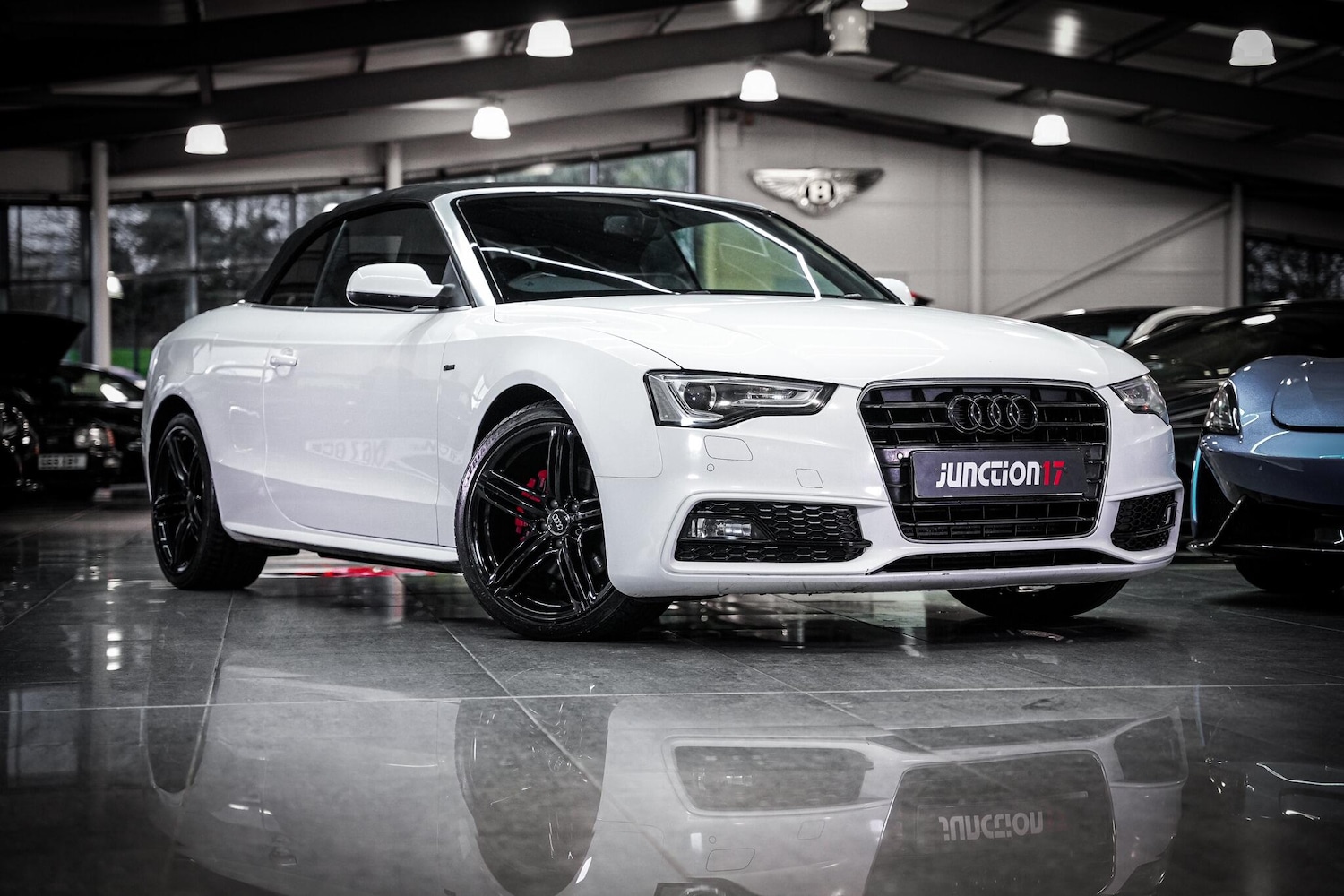 Used Audi A5 Cabriolet 2013 for sale - 76715385: Photo 4