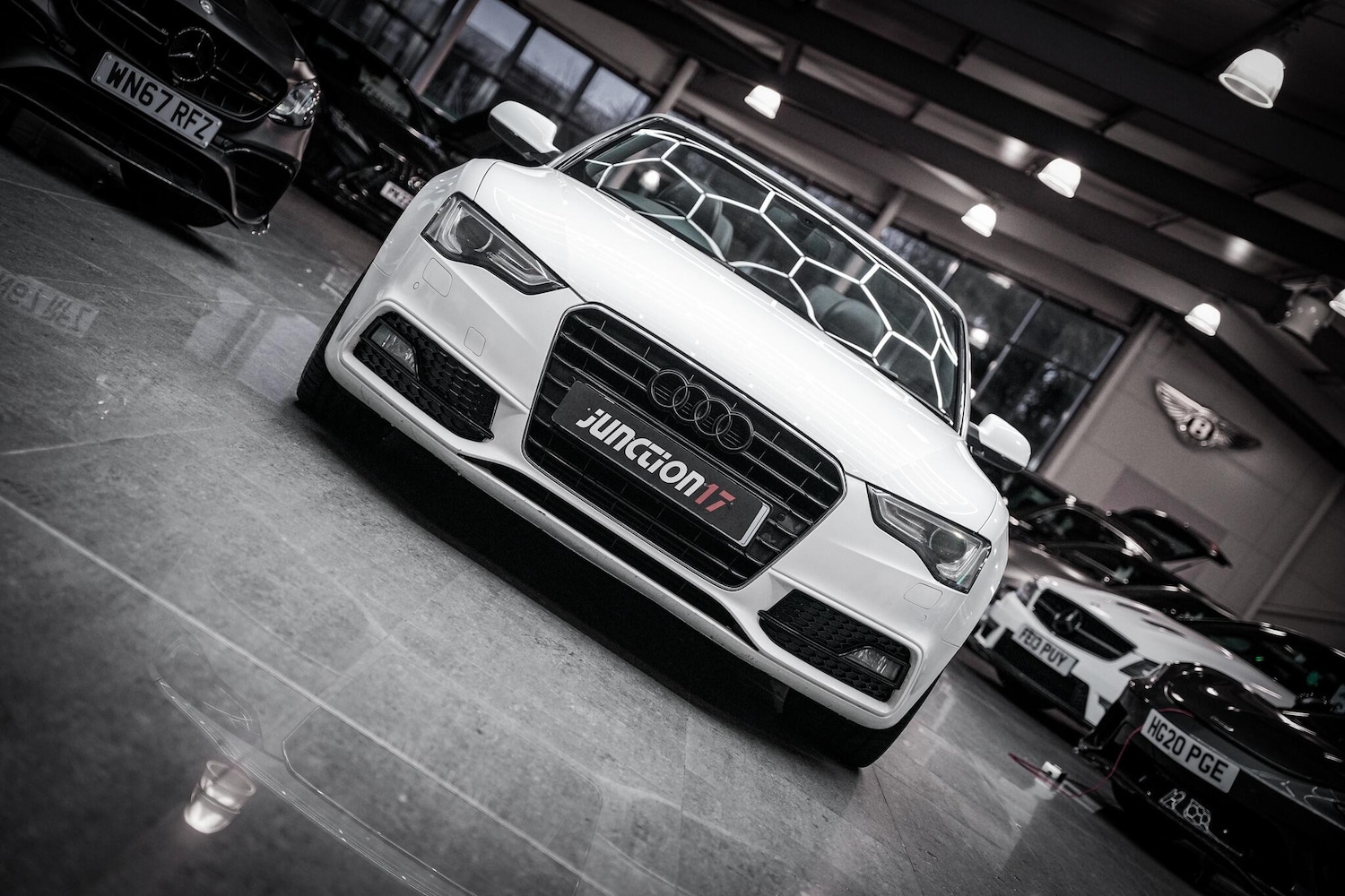 Used Audi A5 Cabriolet 2013 for sale - 76715385: Photo 5