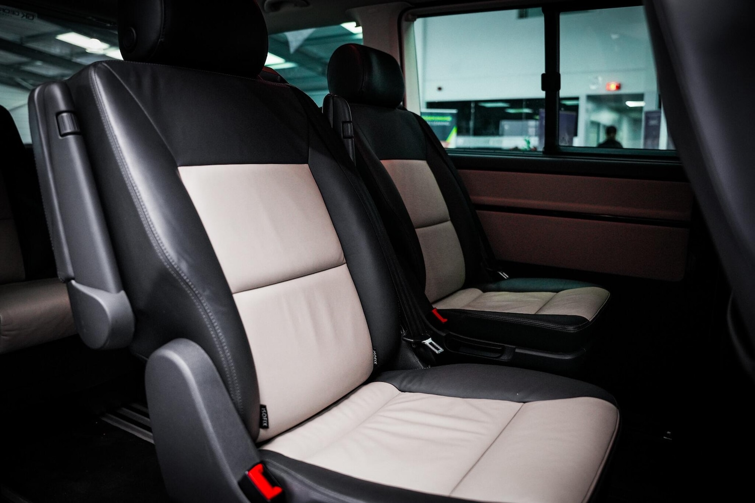 Used Volkswagen Caravelle 2015 for sale - 76660438: Photo 23