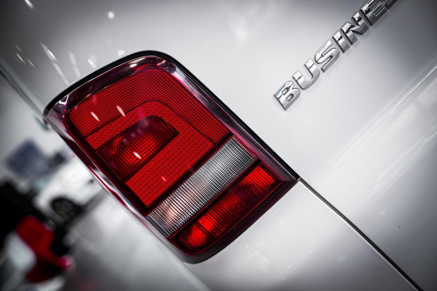 Used Volkswagen Caravelle 2015 for sale - 76660438: Photo 36