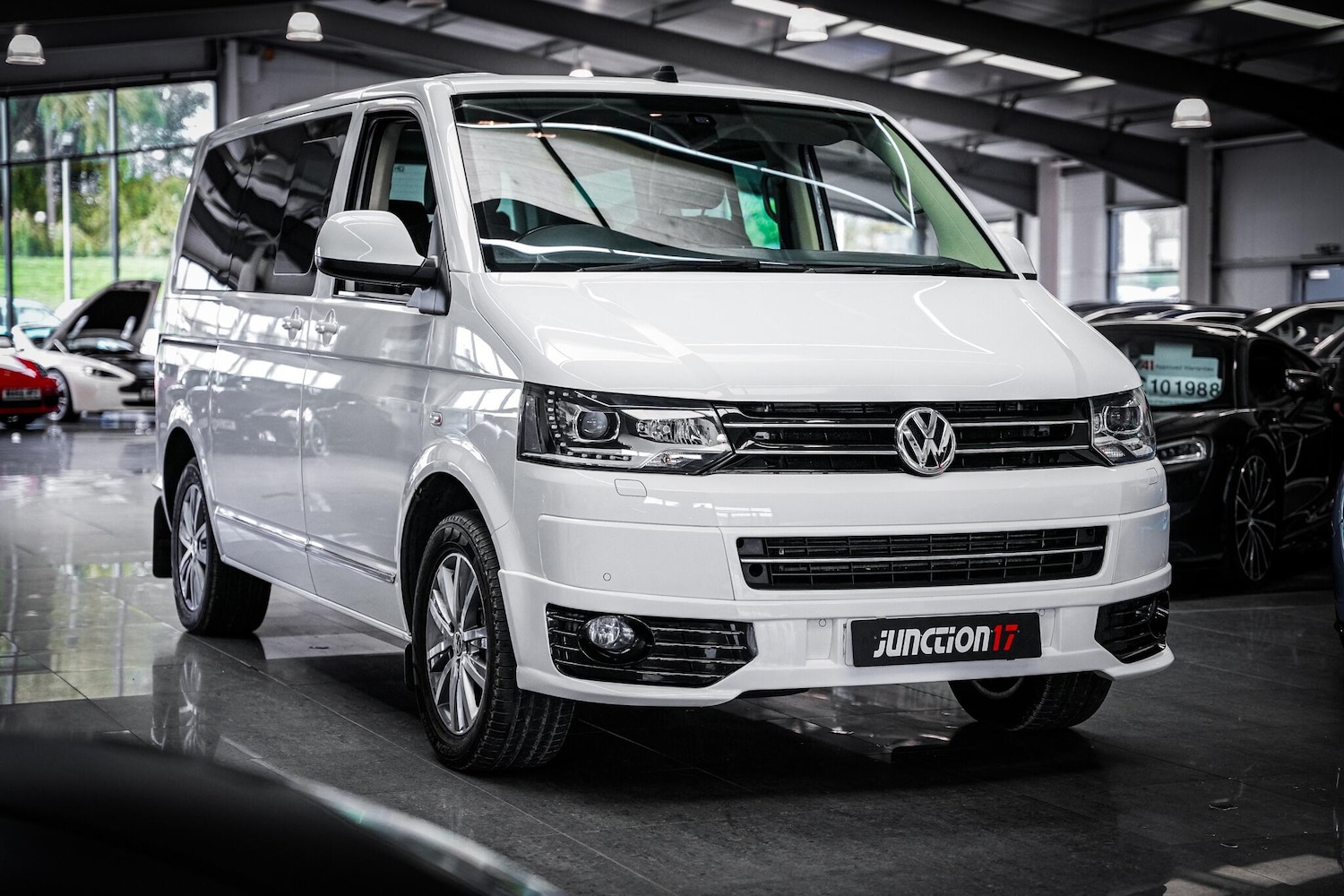 Used Volkswagen Caravelle 2015 for sale - 76660438: Photo 9