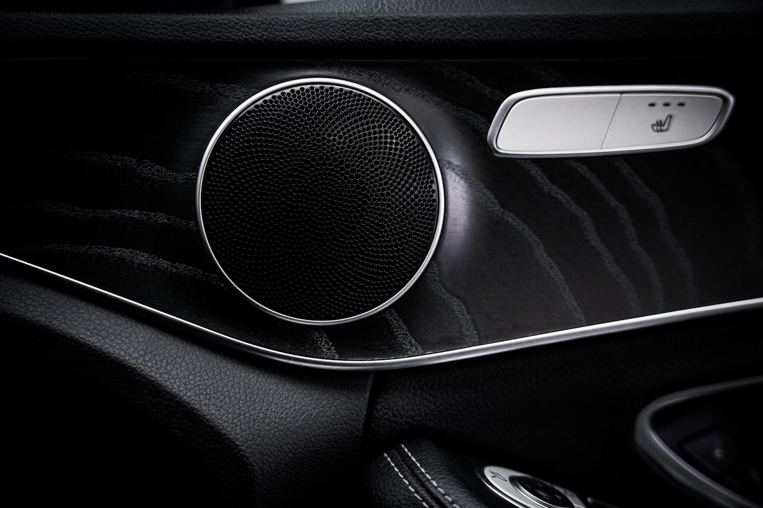 Used Mercedes-Benz C Class for sale - 77001142: Photo 45