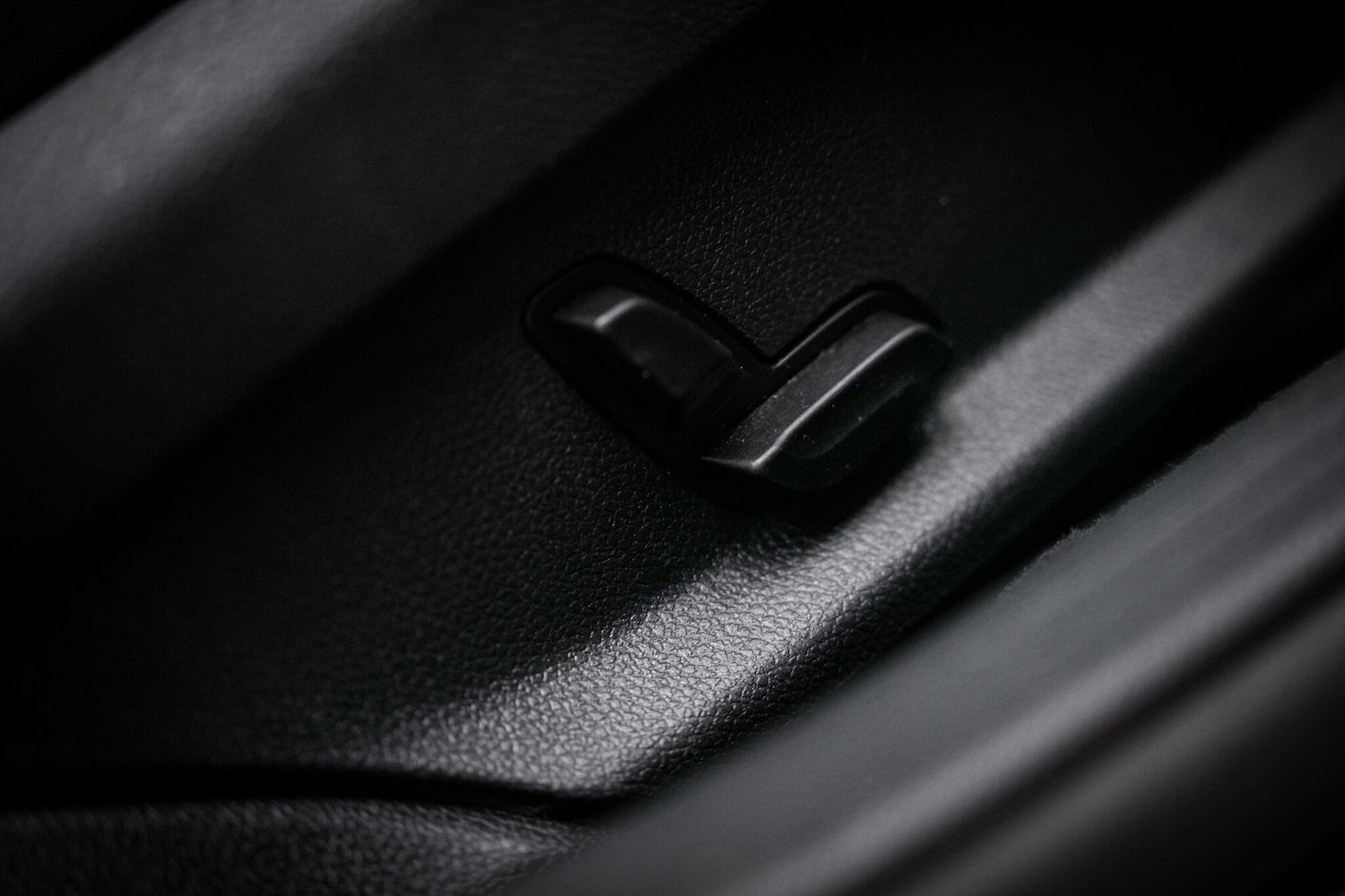 Used Mercedes-Benz C Class for sale - 77001142: Photo 47