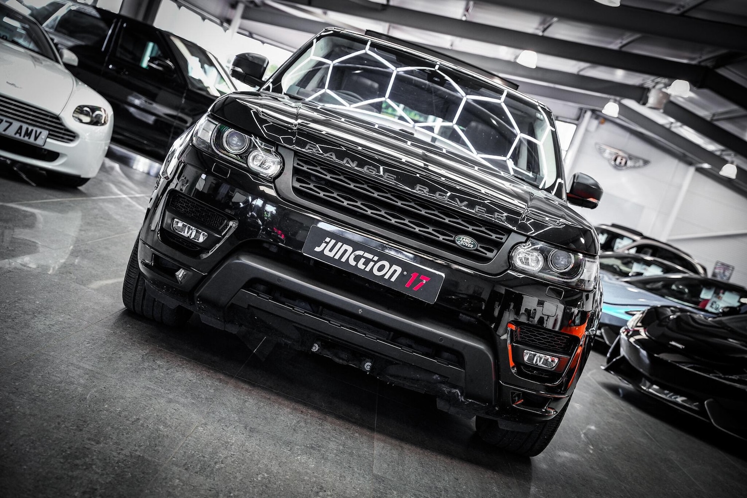 Used Land Rover Range Rover Sport 2017 for sale - 76660440: Photo 5