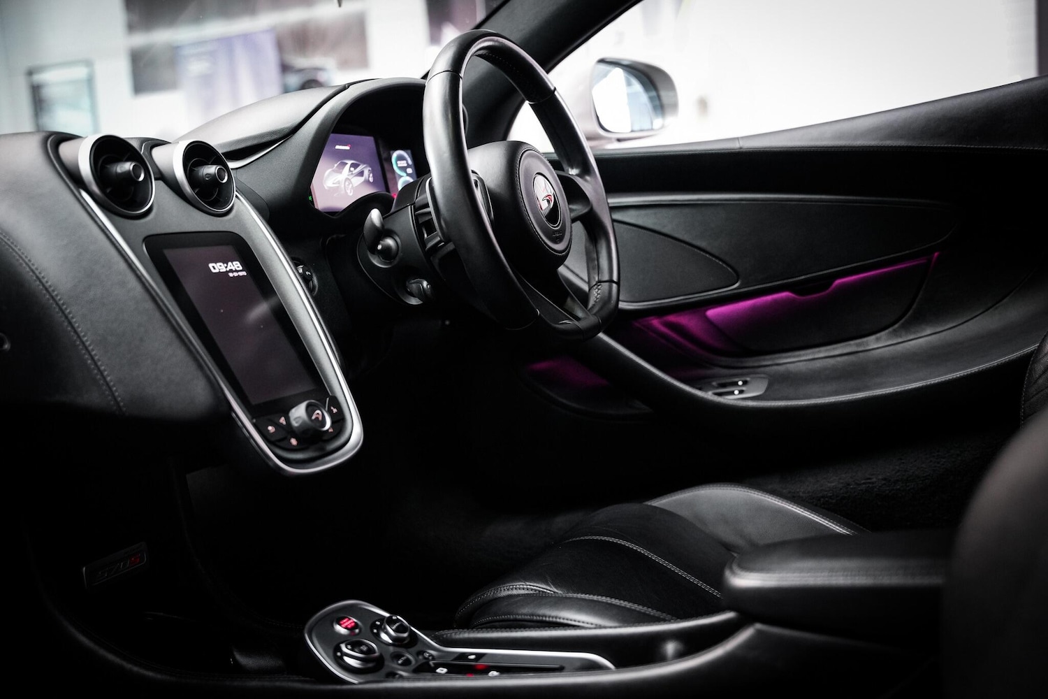 Used McLaren 570S 2017 for sale - 77587191: Photo 4