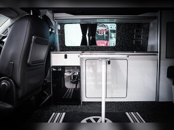 Used Volkswagen Transporter 2012 for sale - 78447770: Photo