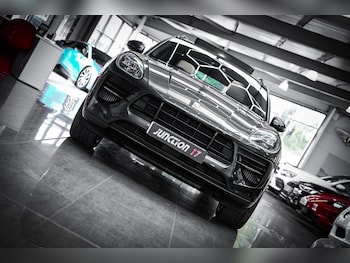 Used Porsche Macan 2021 for sale - 79553205: Photo