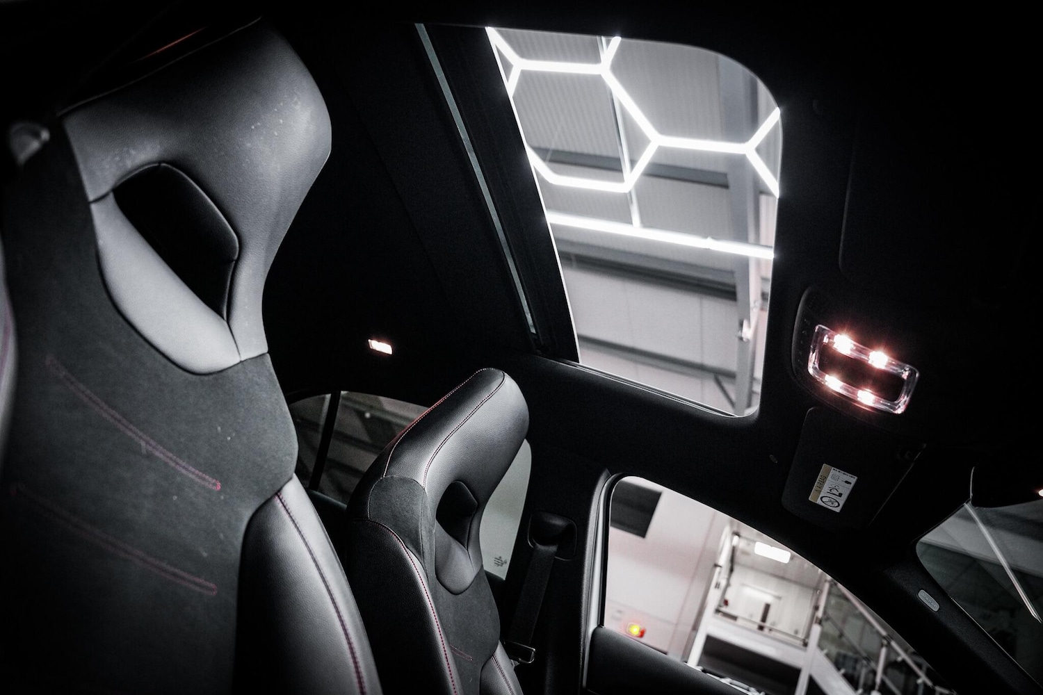 Used Mercedes-Benz A-Class for sale - 76658744: Photo 3