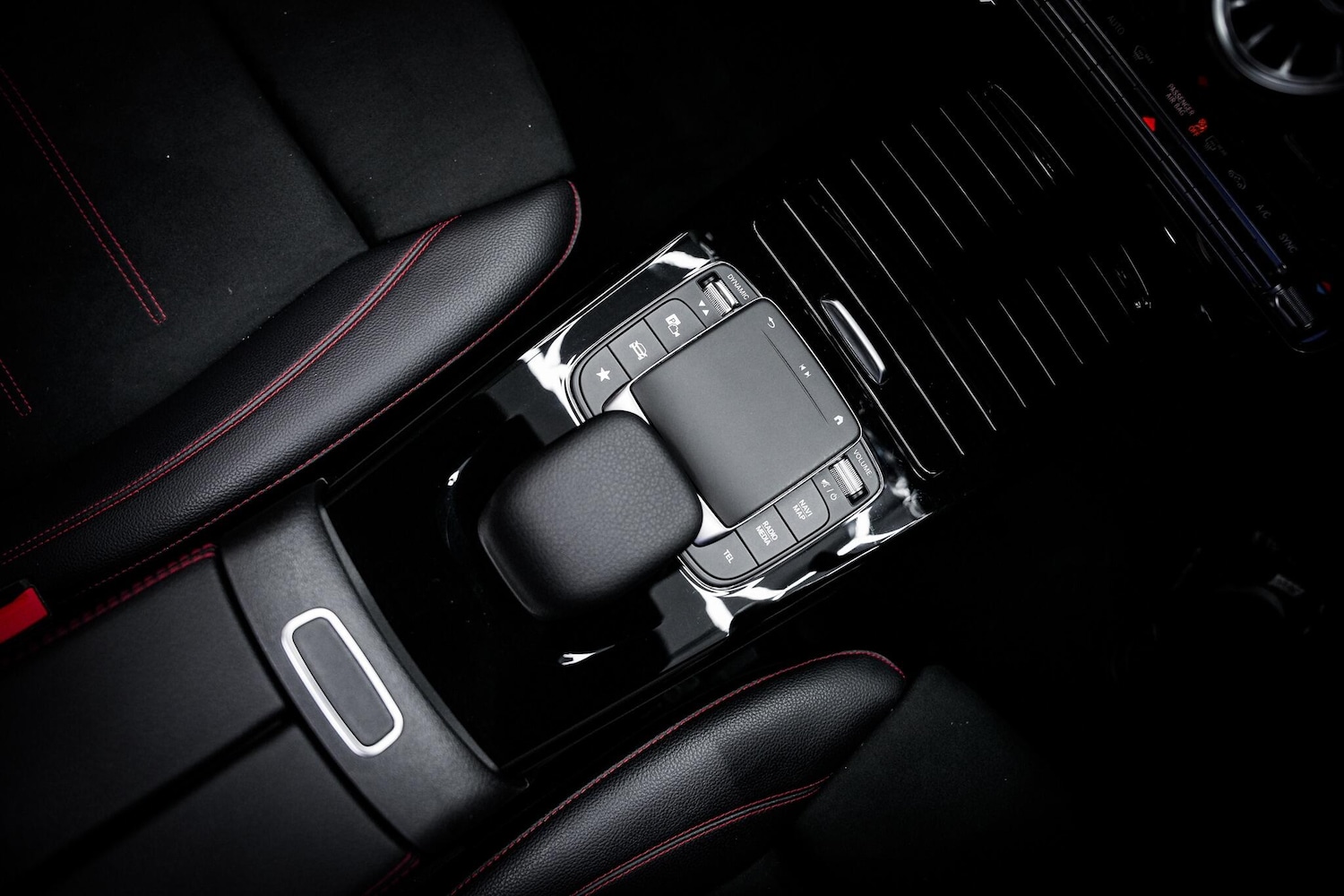 Used Mercedes-Benz A-Class for sale - 76658744: Photo 41