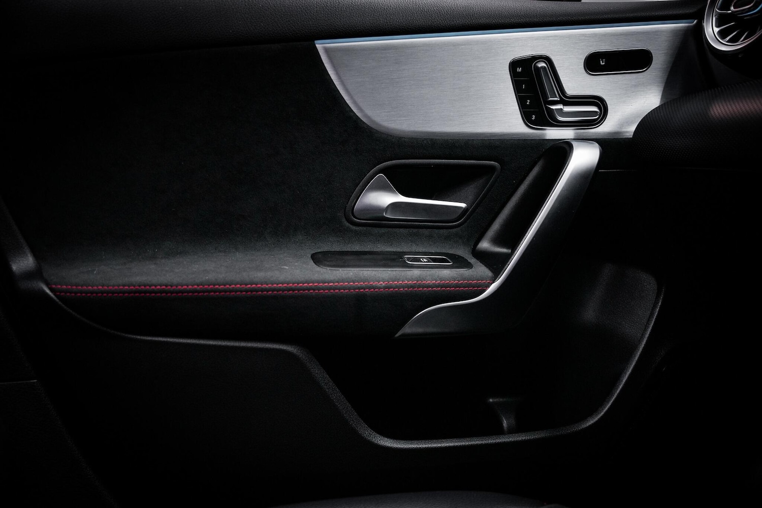 Used Mercedes-Benz A-Class for sale - 76658744: Photo 46