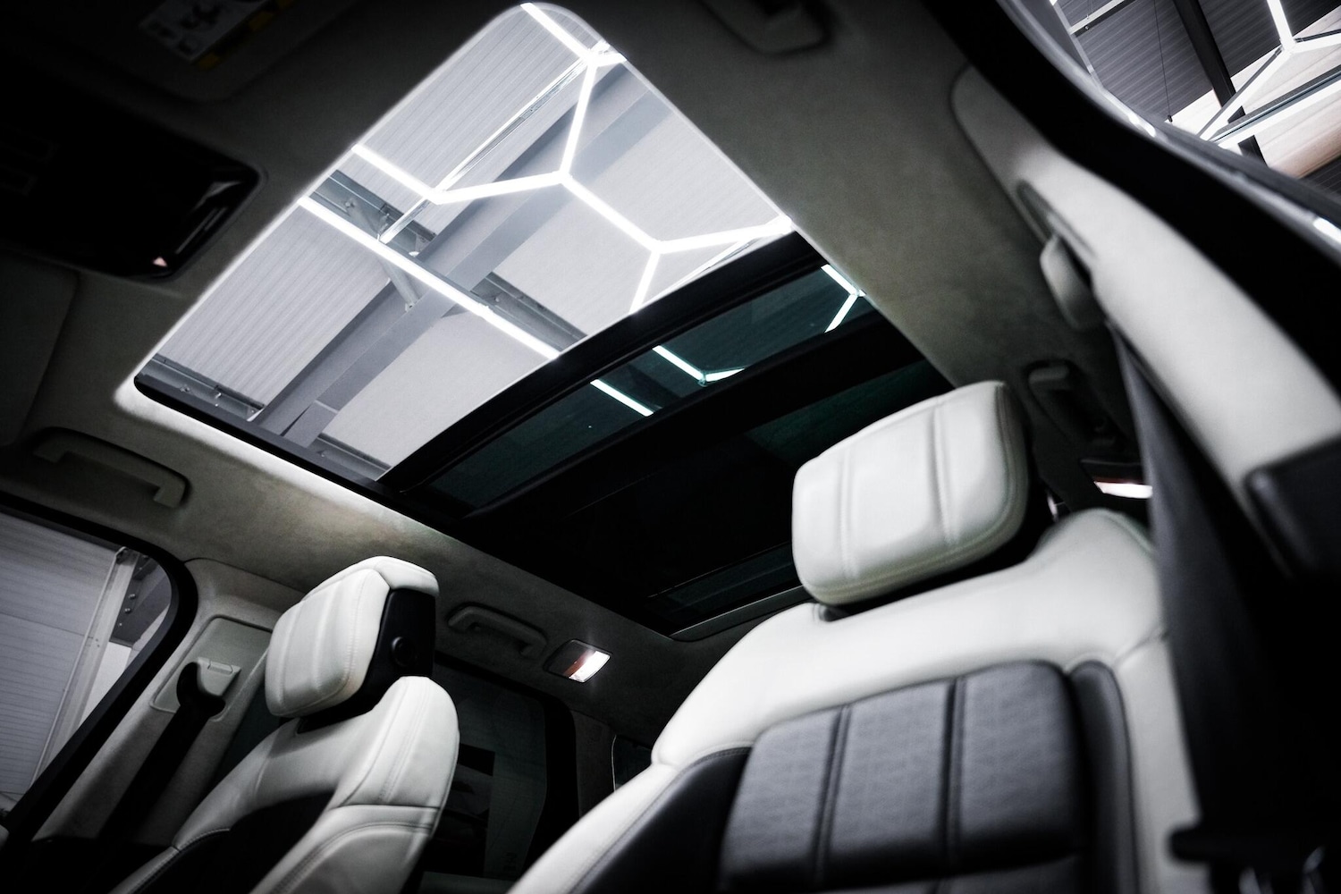 Used Land Rover Range Rover Sport 2019 for sale - 77119890: Photo 3