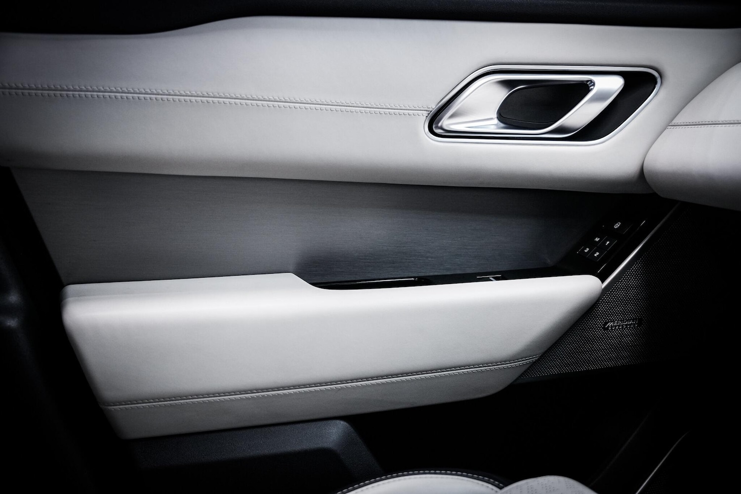 Used Land Rover Range Rover Velar 2018 for sale - 76701099: Photo 47