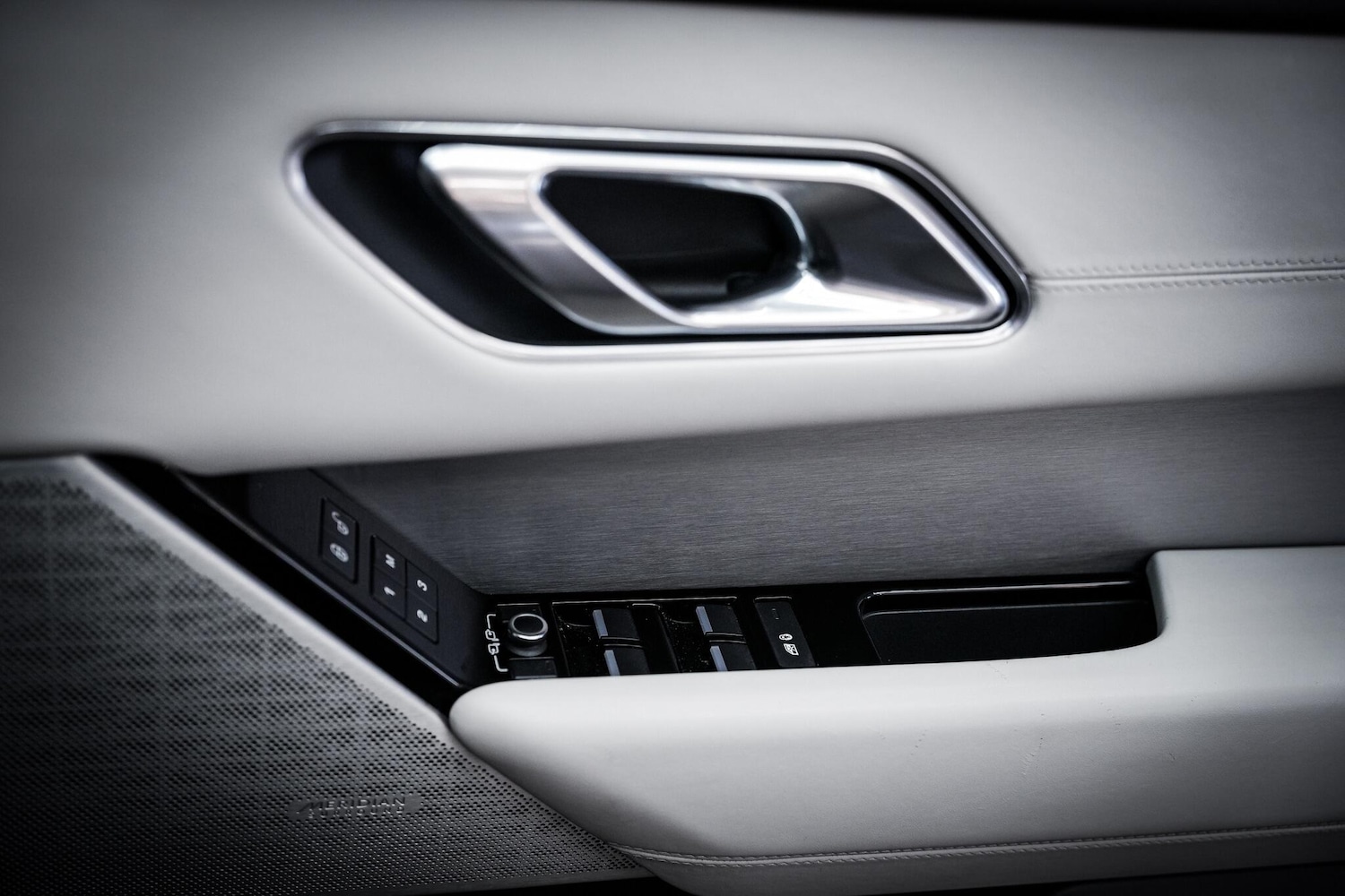 Used Land Rover Range Rover Velar 2018 for sale - 76701099: Photo 50