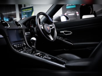 Used Porsche 718 Boxster 2017 for sale - 78981917: Photo