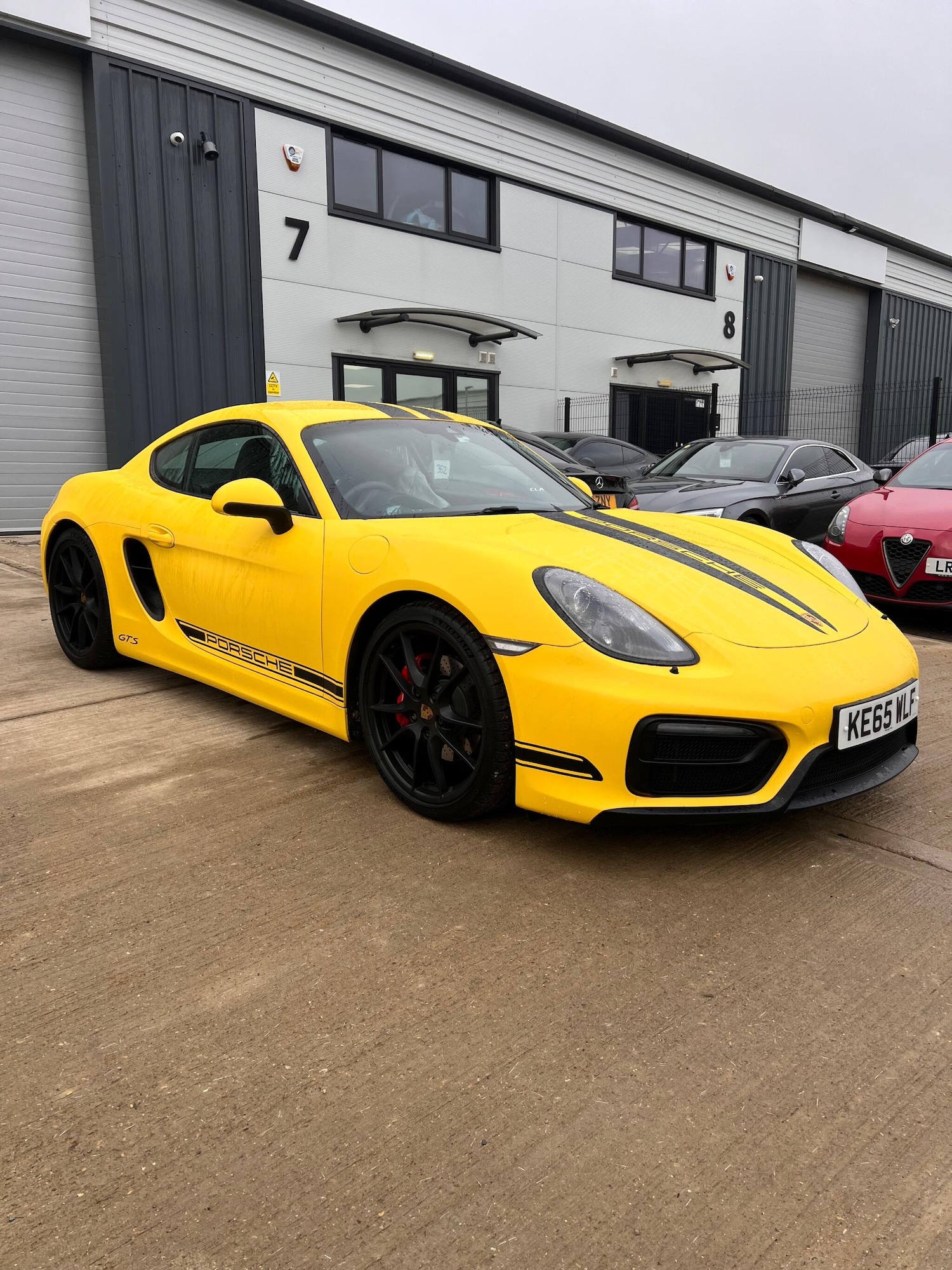 Used Porsche Cayman 2015 for sale - 76689115: Photo 1