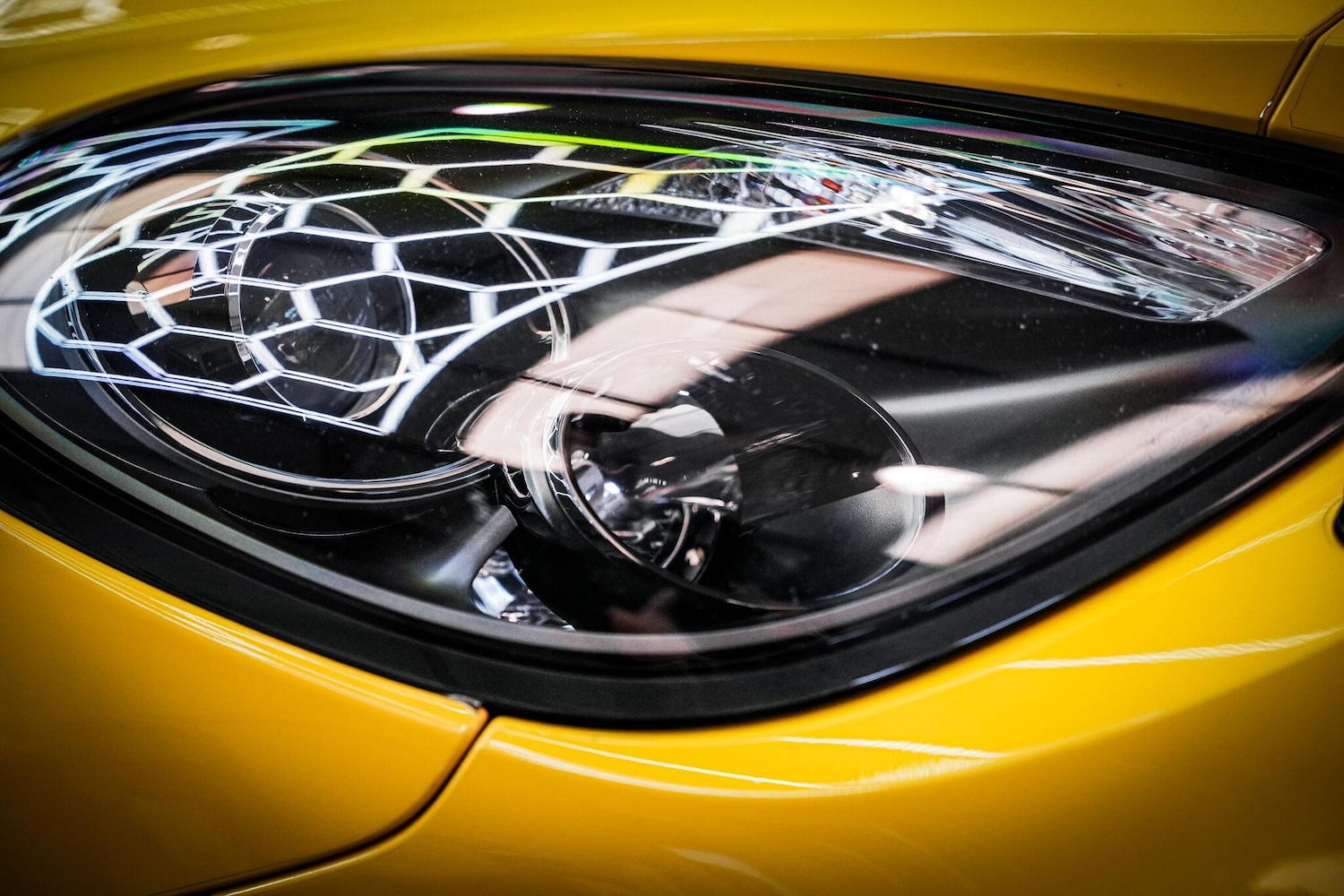 Used Porsche Cayman 2015 for sale - 76689115: Photo 33