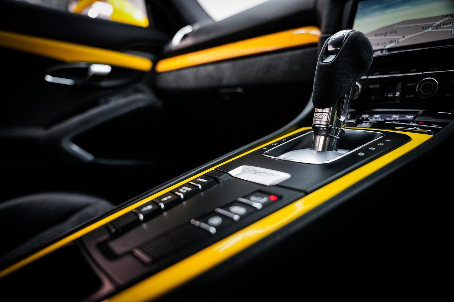 Used Porsche Cayman 2015 for sale - 76689115: Photo 46