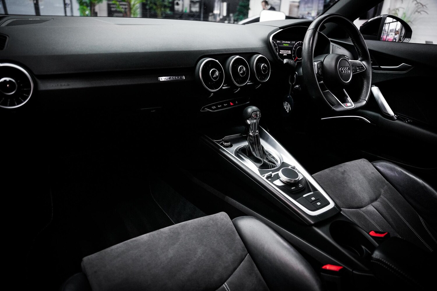 Used Audi TT 2018 for sale - 76801452: Photo 21