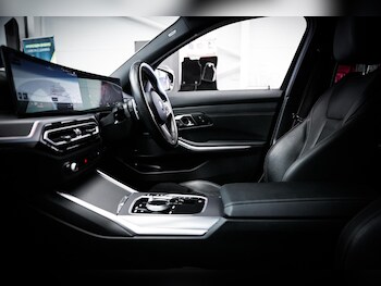 Used BMW 3 Series 2024 for sale - 78319562: Photo