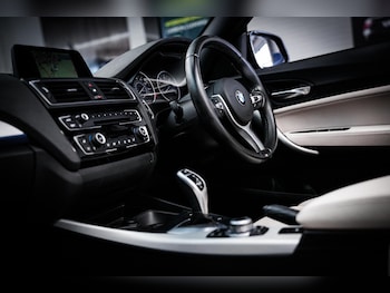 Used BMW 2 Series 2015 for sale - 79093745: Photo
