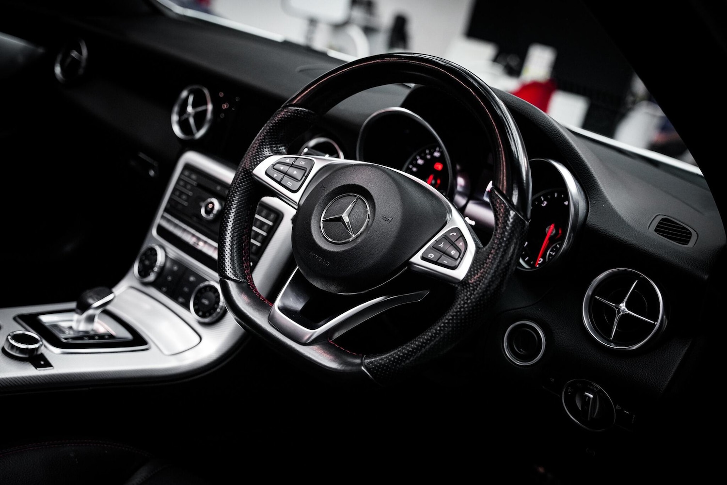 Used Mercedes-Benz SLC 2017 for sale - 76953434: Photo 18