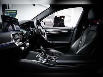 Used BMW 5 Series 2020 for sale - 78430264: Photo
