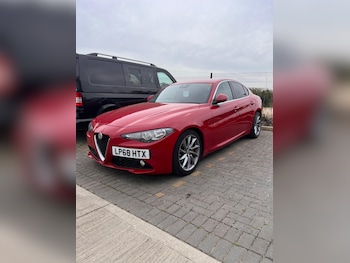 Used Alfa Romeo Giulia 2018 for sale - 78184510: Photo
