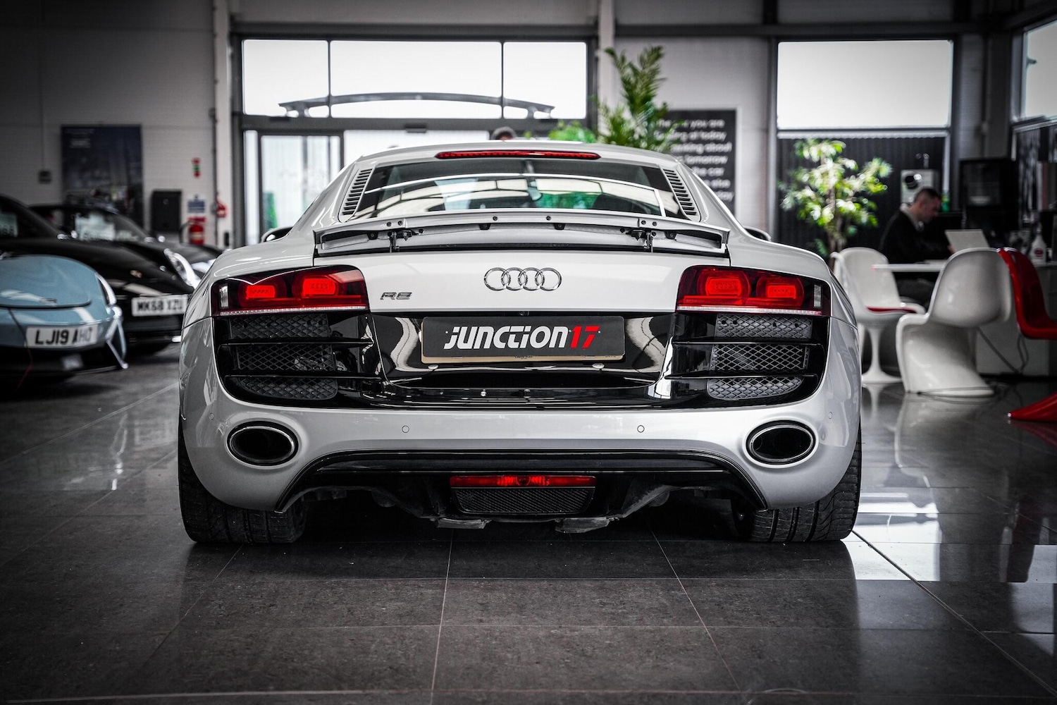 Used Audi R8 2012 for sale - 77722777: Photo 14